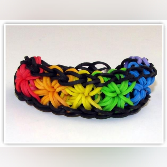 Rainbow Starburst Rainbow loom bracelet - Picture 2 of 2